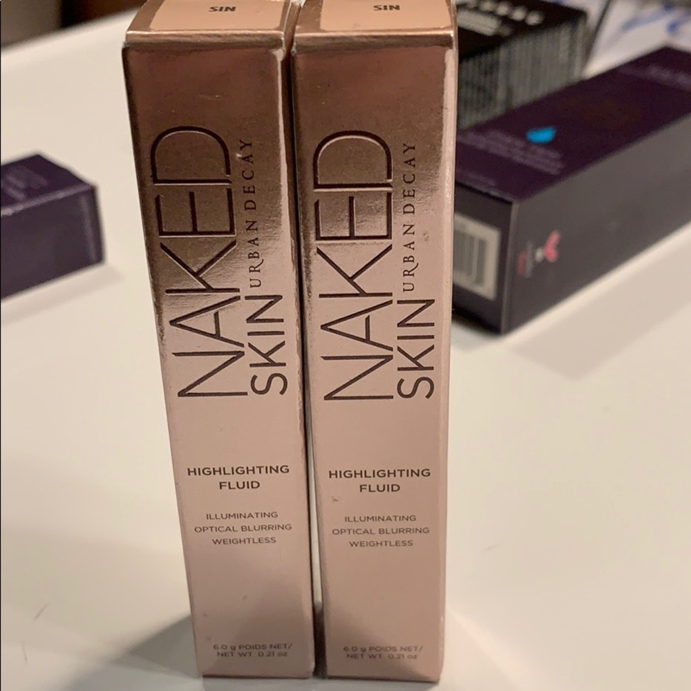 URBAN DECAY highlighting fluid SIN